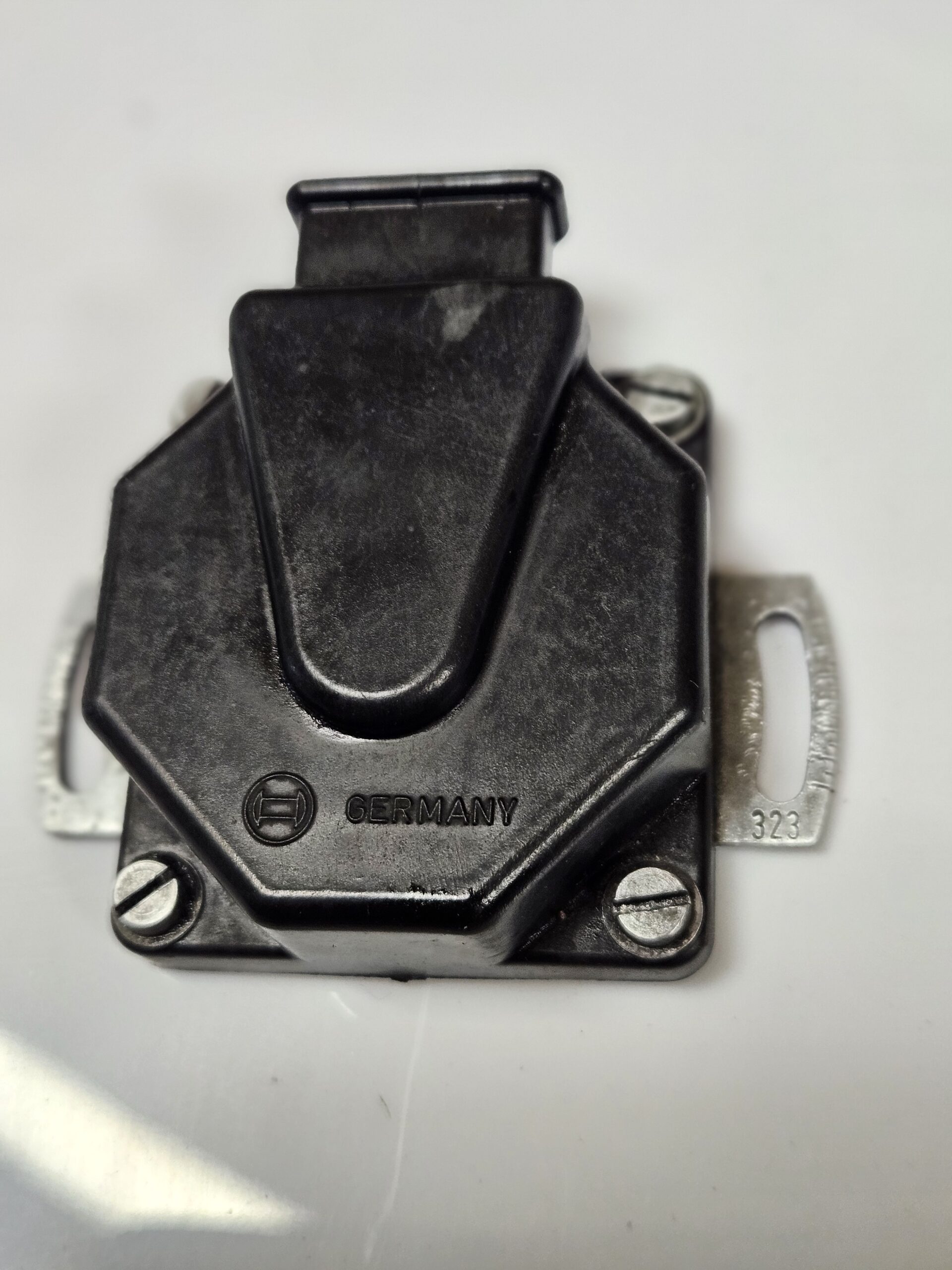 Throttle position sensor TPS for D Jetronic cars