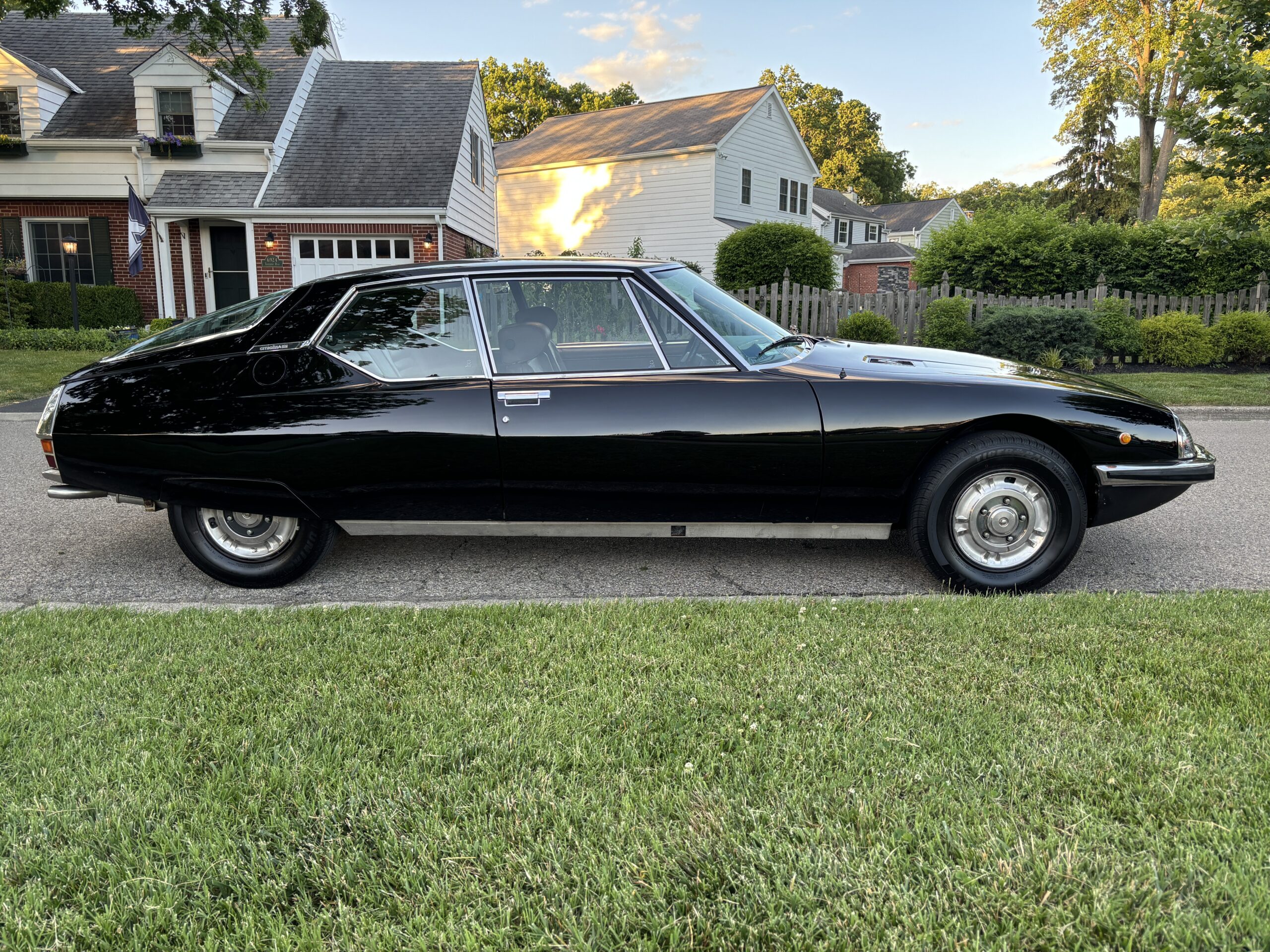 1973 Euro spec SM, cinq vitesse/injection electronique