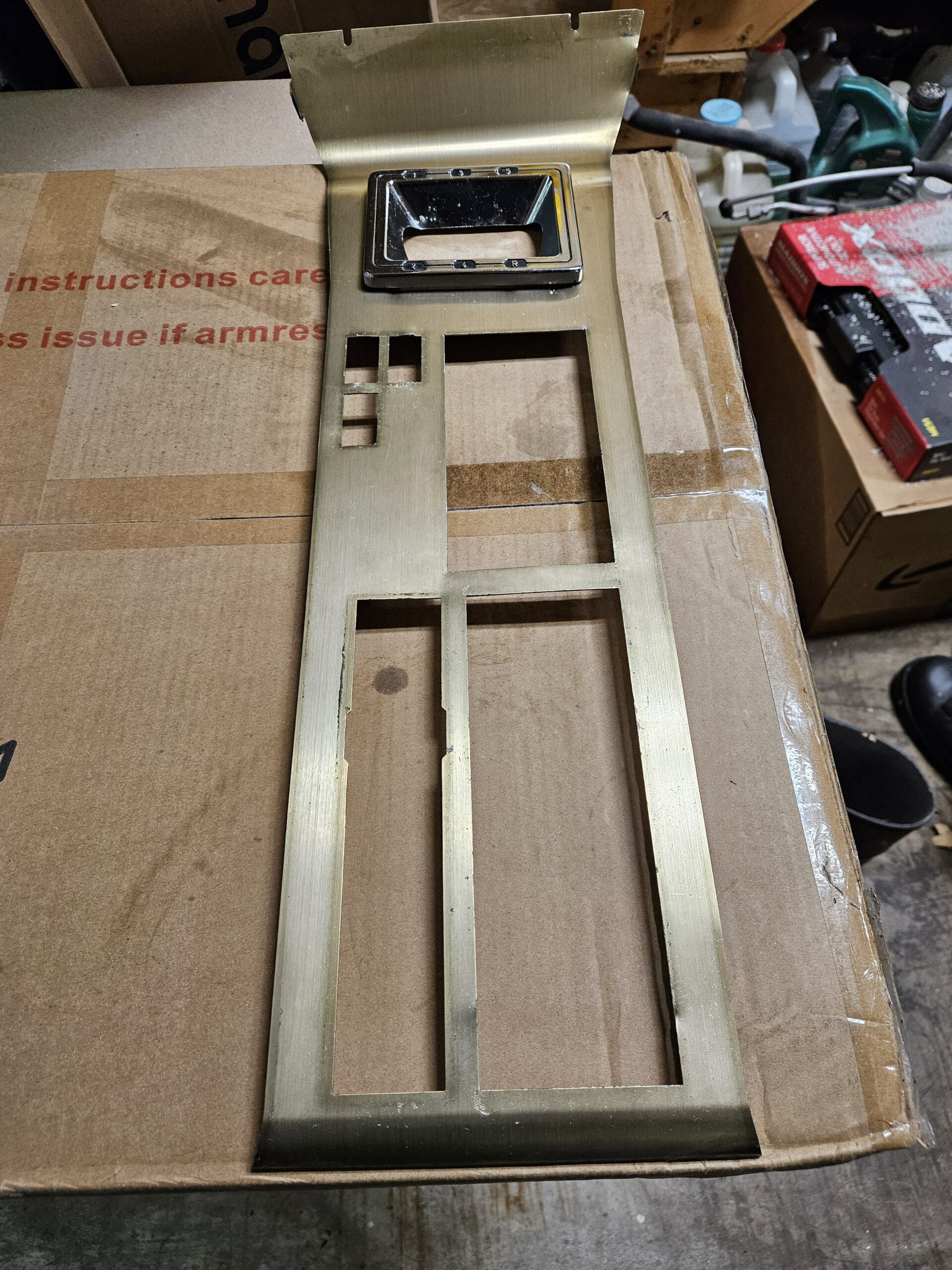 Citroen SM 5 speed shifter bezel