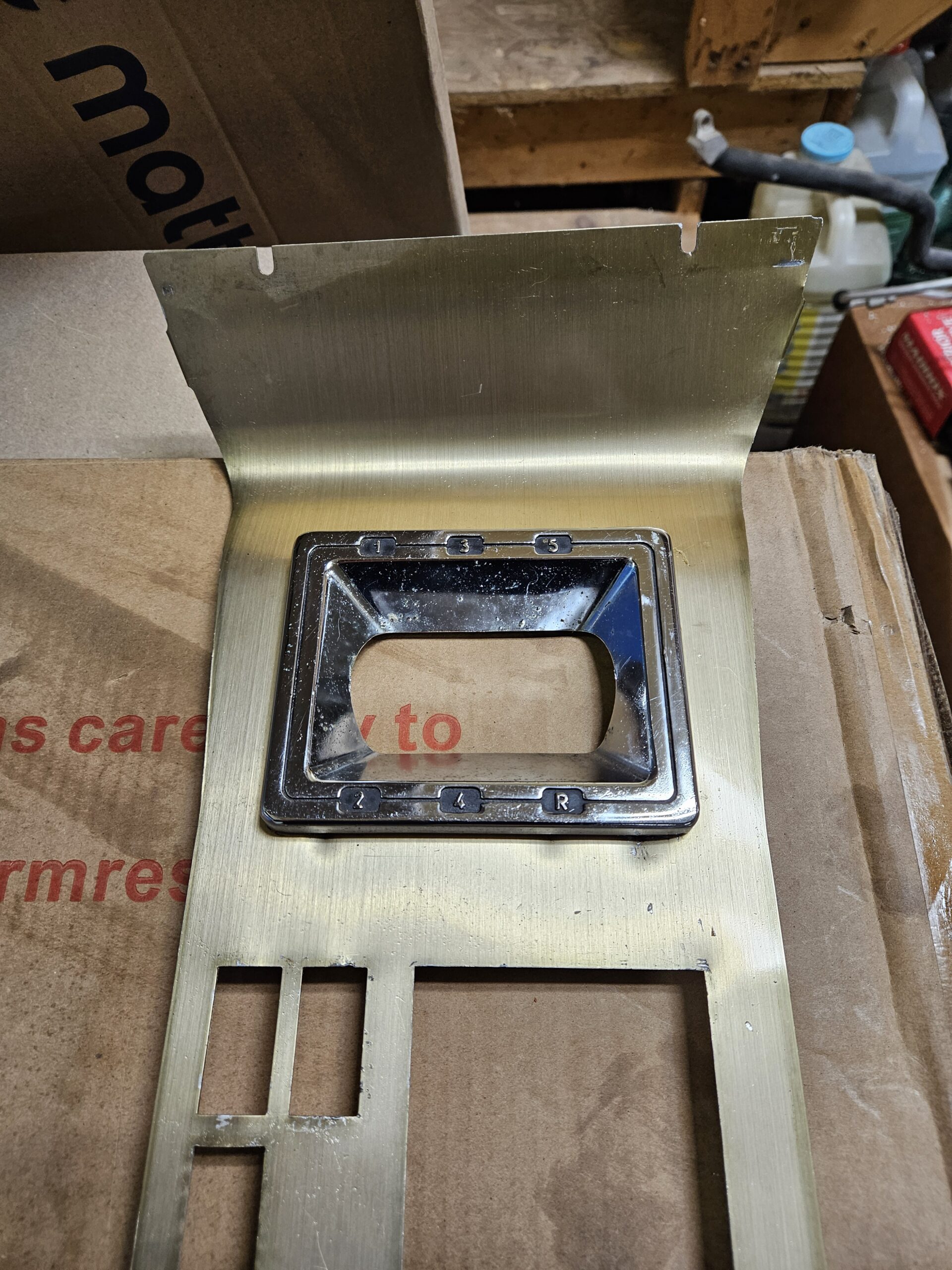Citroen SM 5 speed shifter bezel