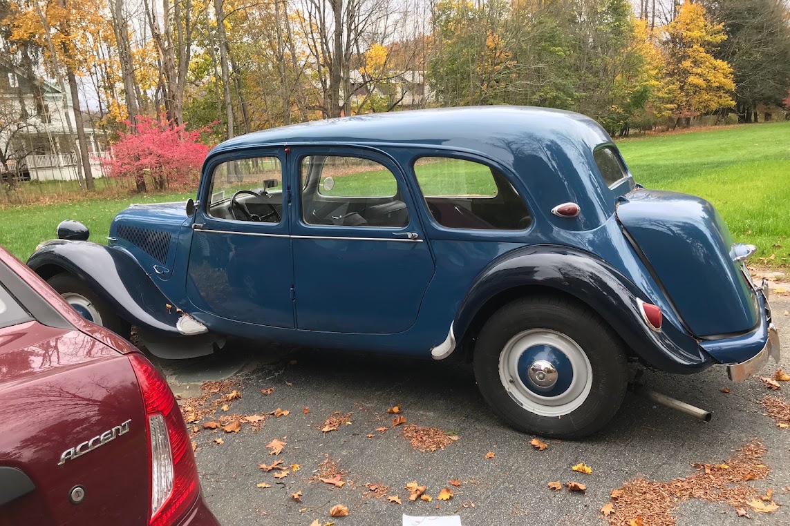 Auction Sept 20 10:30AM EST: Rare 9-person Familiale, long-wheelbase Traction Avant 11. Running & perfect for weddings, parades, test drive in Freehold, NY before auction.